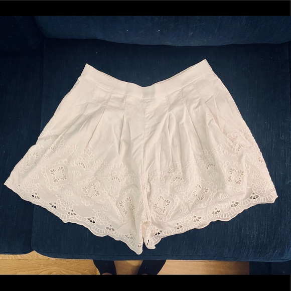 COPY - J. Crew White Eyelet Skort, Size 2 - Picture 2 of 6